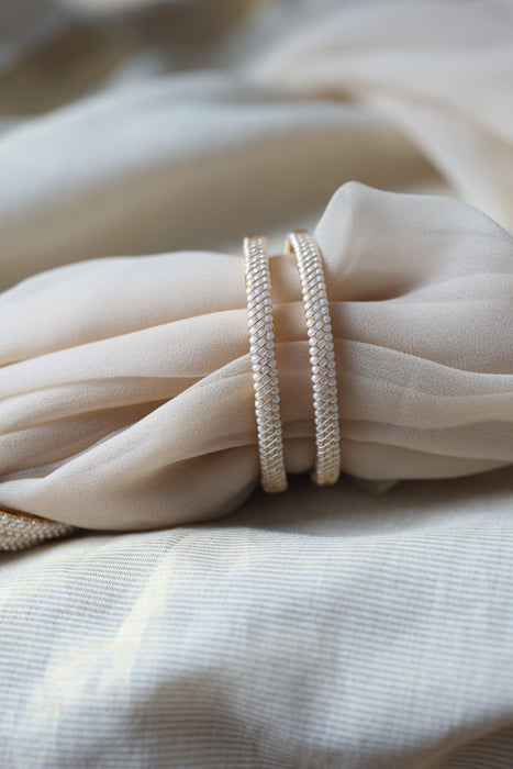 Heritage gold plated white stone bangle HB62566