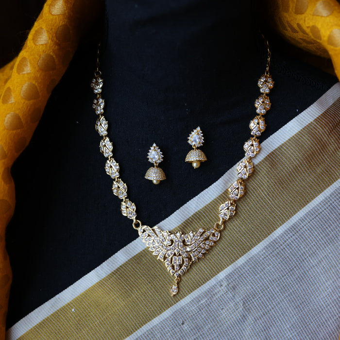 Heritage gold plated short necklace with earrings H2535