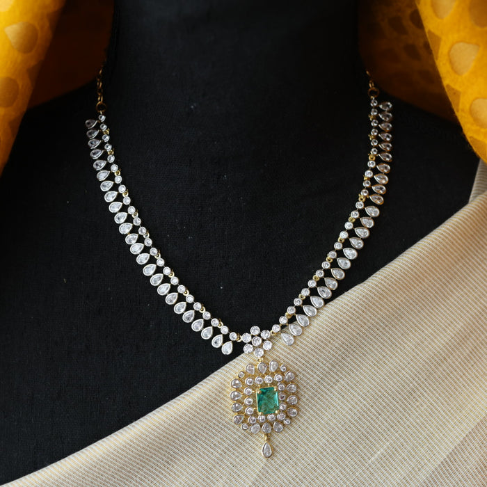 Heritage white stone short necklace with earrings H818