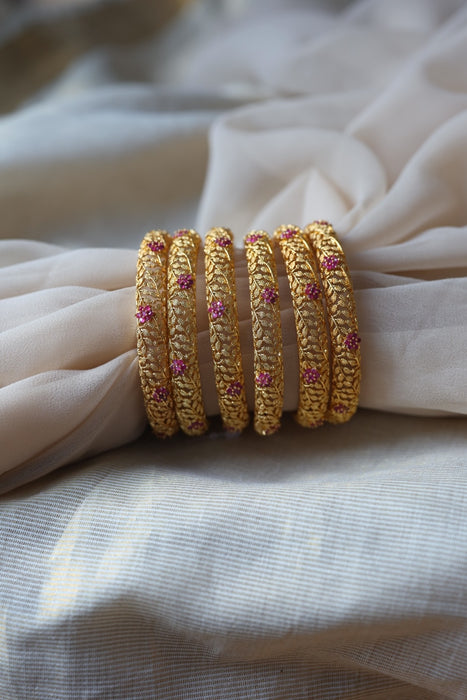 Heritage gold plated white stone bangle HB445
