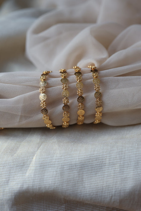 Heritage gold plated coin design bangle HB3554