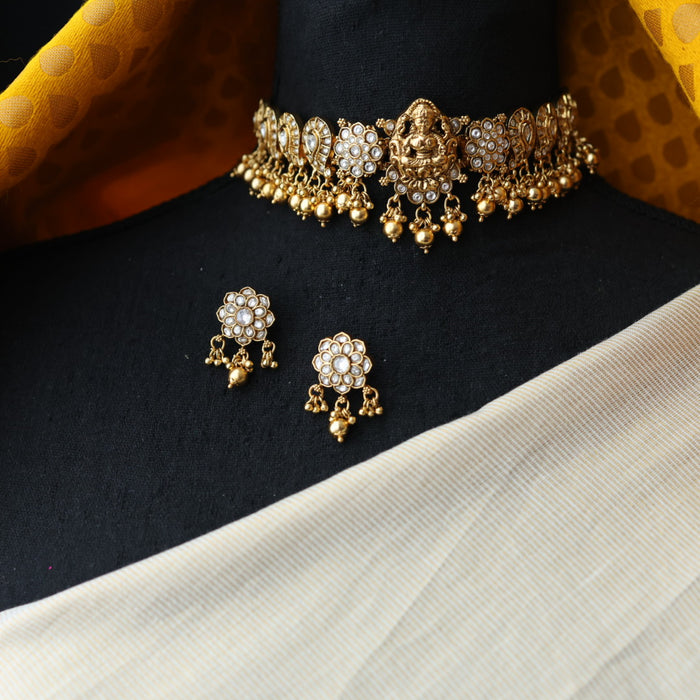 Antique white stone choker necklace and earrings CCB20981