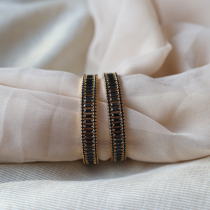 Heritage gold plated white stone bangle HB5324