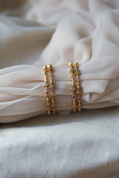 Heritage gold plated white stone bangle HB4323