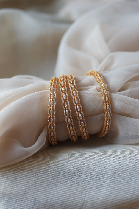 Heritage gold plated white stone bangle HB1321