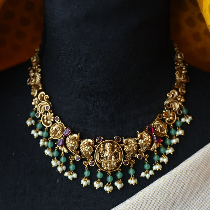 Antique green bead short necklace with earrings and tikka SS117894