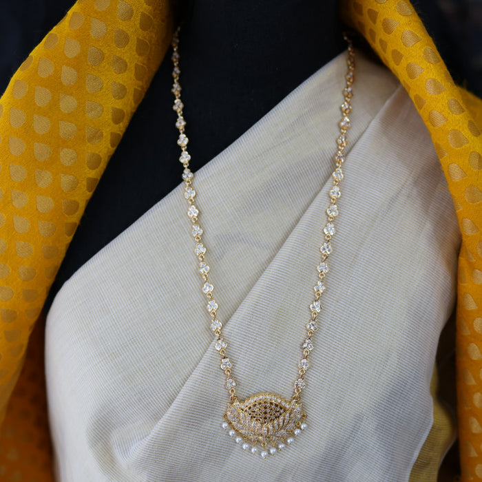 Heritage gold plated white stone waistchain HW18637