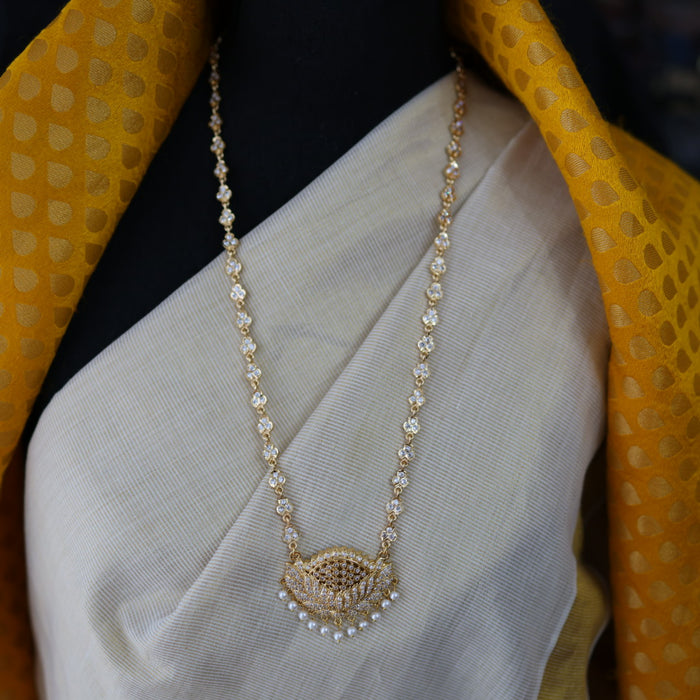 Heritage gold plated white stone waistchain HW18637