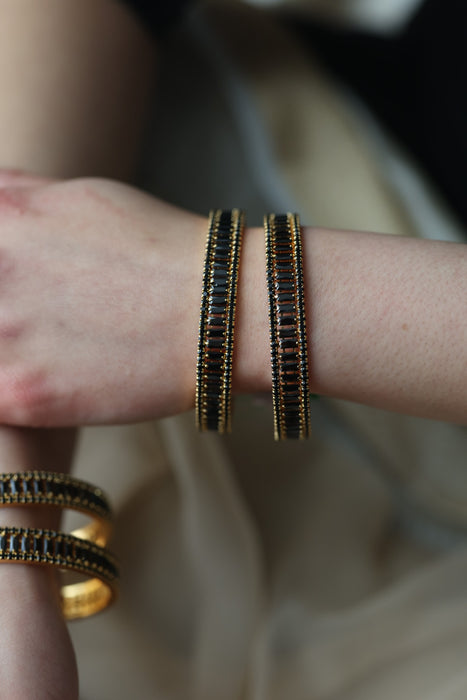 Heritage gold plated white stone bangle HB5324