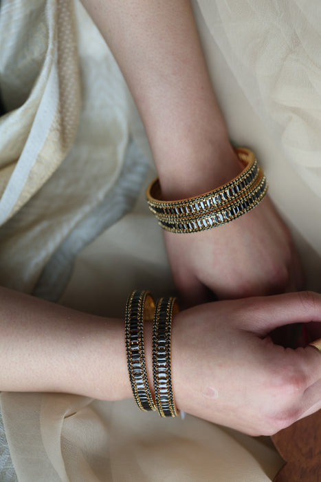 Heritage gold plated white stone bangle HB5324