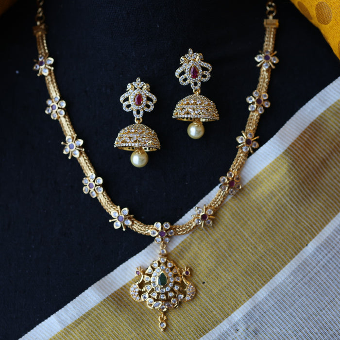 Heritage gold plated short necklace earrings H4331