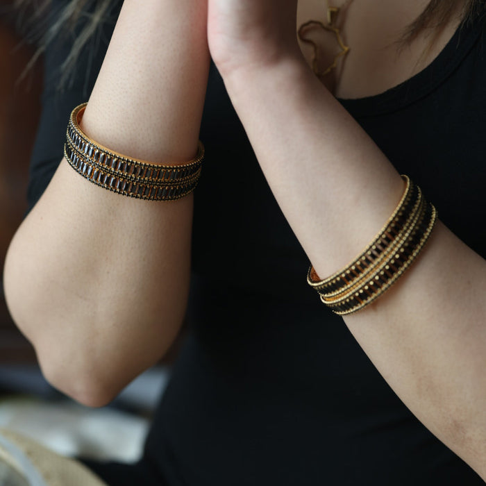 Heritage gold plated white stone bangle HB5324