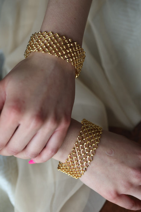 Heritage gold plated white stone bangle HB5677 ( 1 bangle)