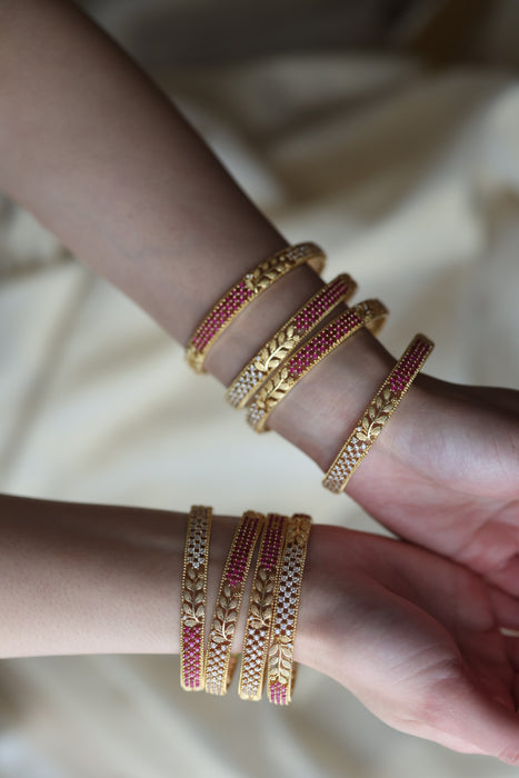 Heritage gold plated white stone bangle HB6963