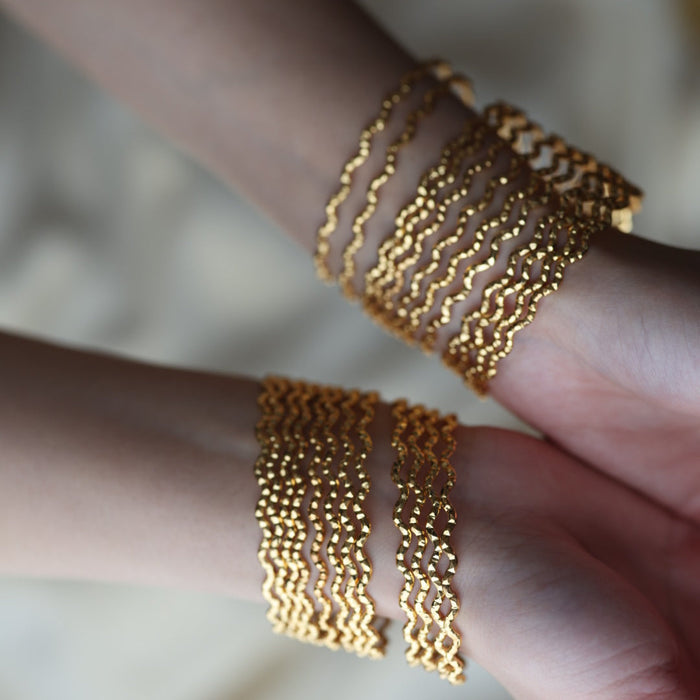 Heritage gold plated white stone bangle HB1344