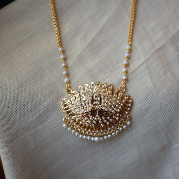Heritage gold plated pearl padakam long necklace HP5321