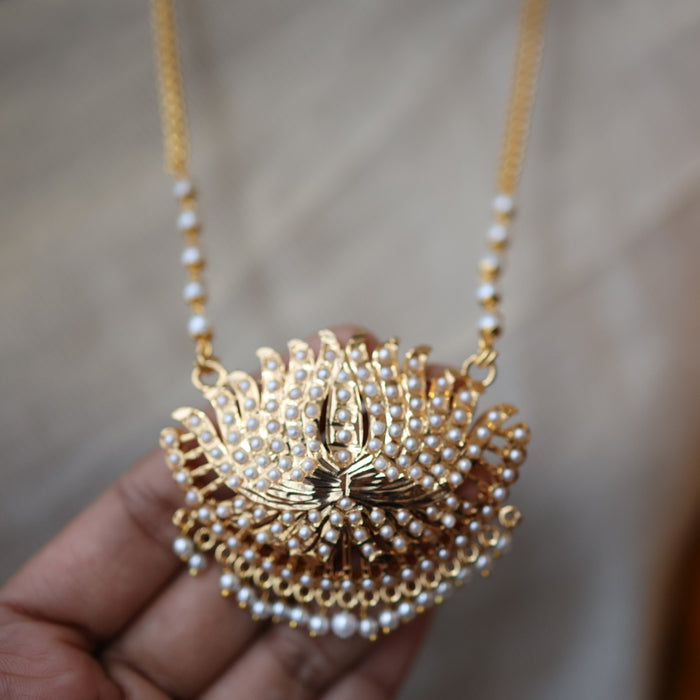 Heritage gold plated pearl padakam long necklace HP5321