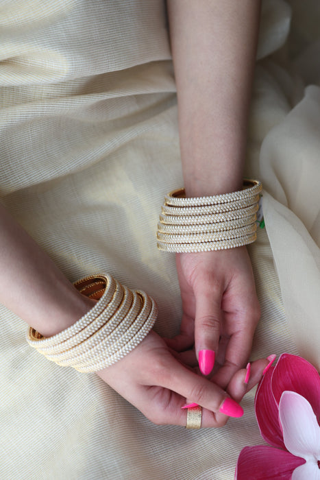 Heritage gold plated white stone bangle HB62566