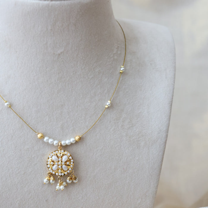 Heritage gold plated invisible short necklace IN646