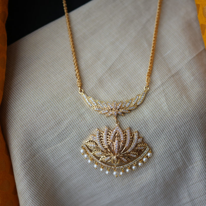 Heritage gold plated pearl padakam long necklace HP5219