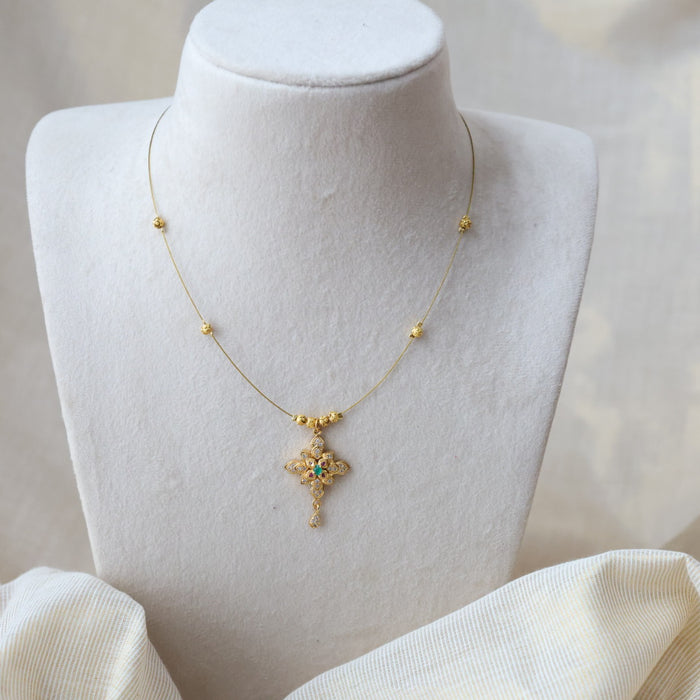 Dainty necklace | invisible transparent floating pendant IN658