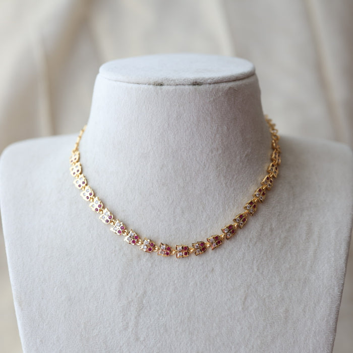 Heritage gold plated ruby white stone short necklace H0245