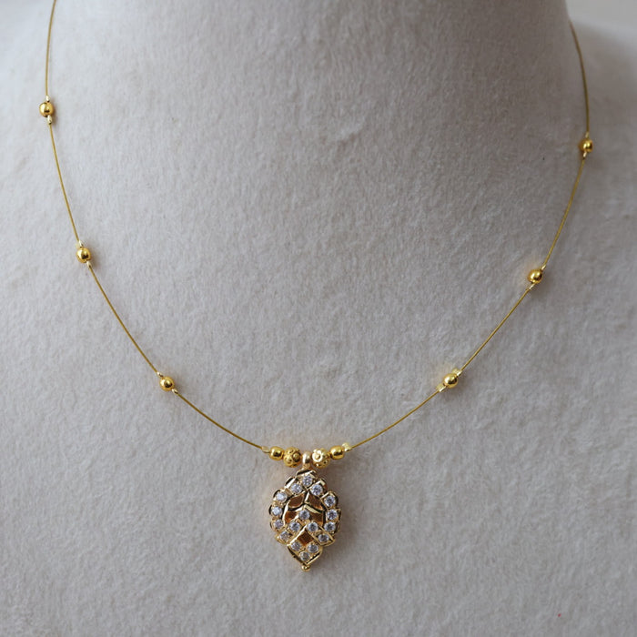 Heritage gold plated invisible short necklace IN669