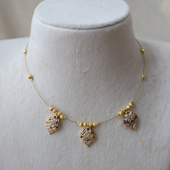 Heritage gold plated invisible short necklace IN671