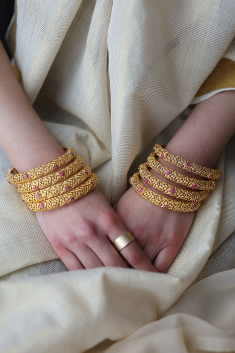 Heritage gold plated white stone bangle HB445