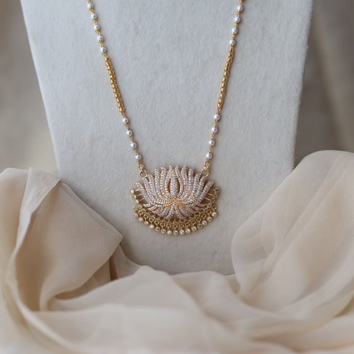 Heritage gold plated white stone pendant long necklace HP1133