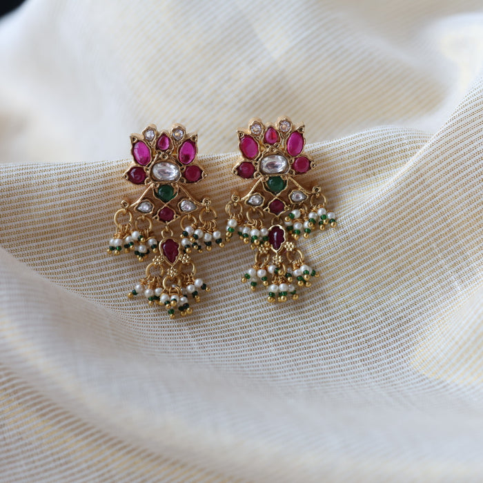 Antique ruby green stone flat earrings  AD4798