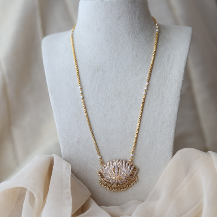 Heritage gold plated white stone lotus pendant long necklace HP8432