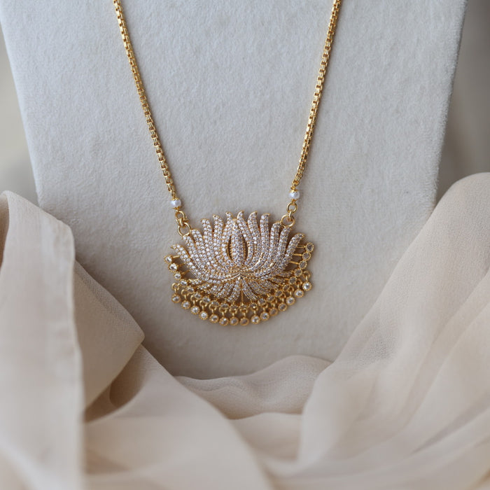 Heritage gold plated white stone lotus pendant long necklace HP8432