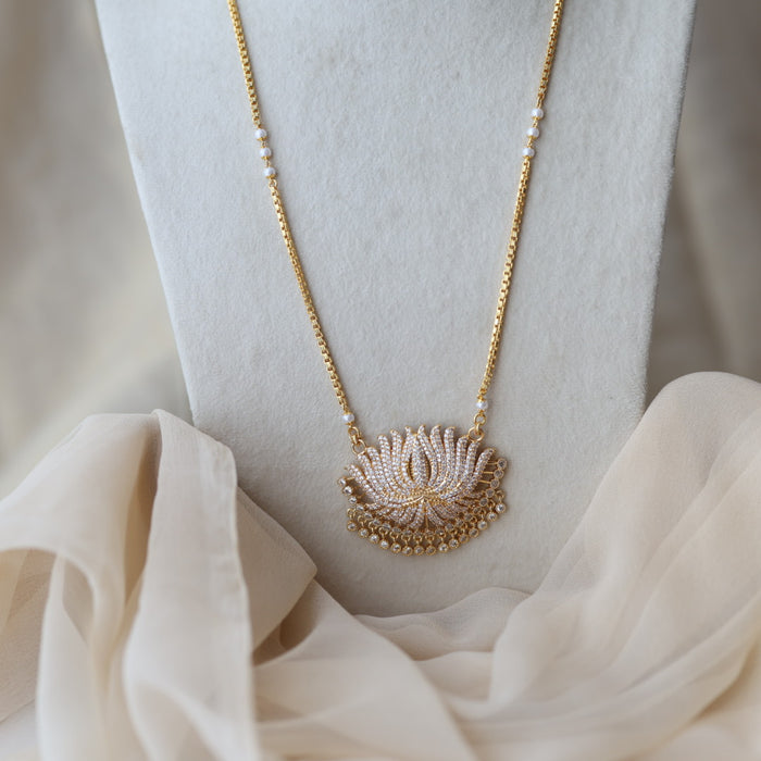 Heritage gold plated white stone lotus pendant long necklace HP8432