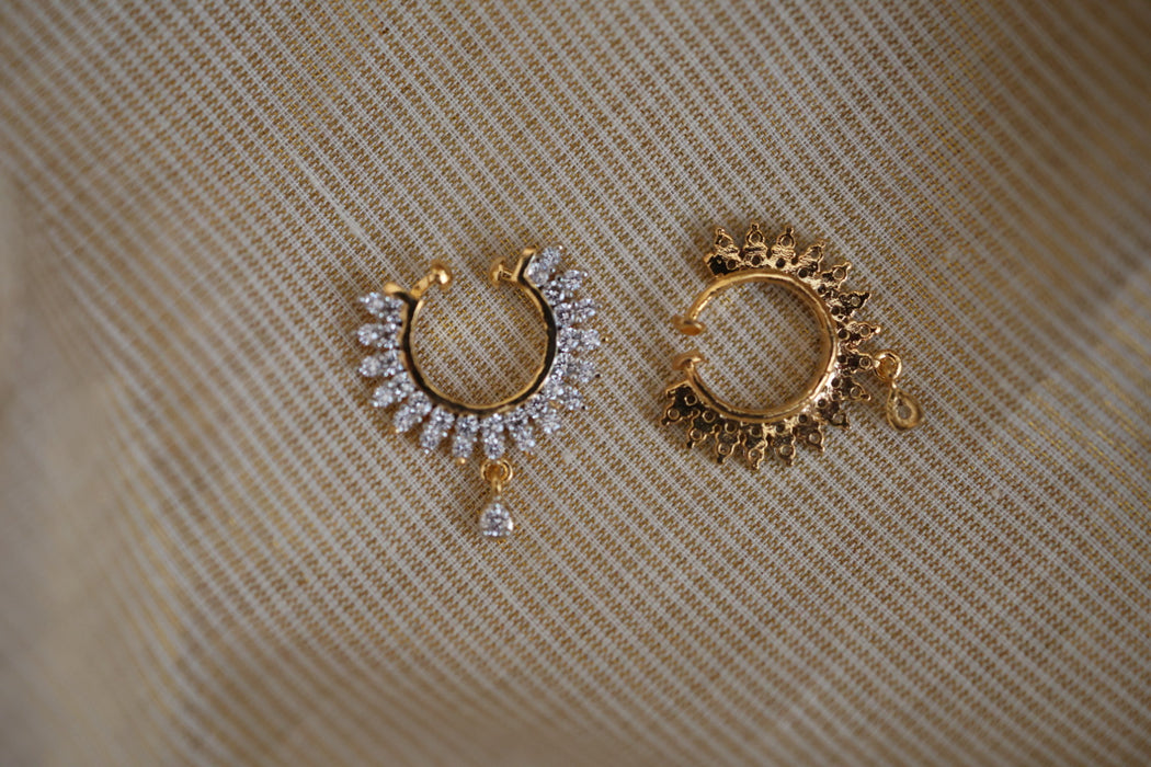 Heritage white stone gold plated nosering HN00110