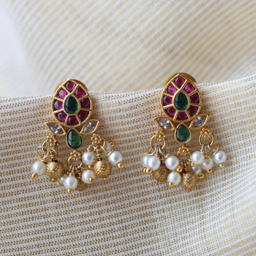 Antique ruby green stone studd earrings  AS4292