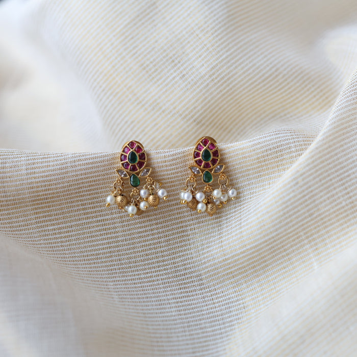 Antique ruby green stone studd earrings  AS4292