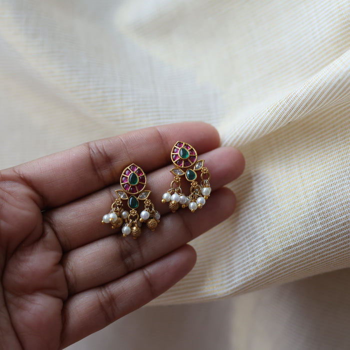 Antique ruby green stone studd earrings  AS4292