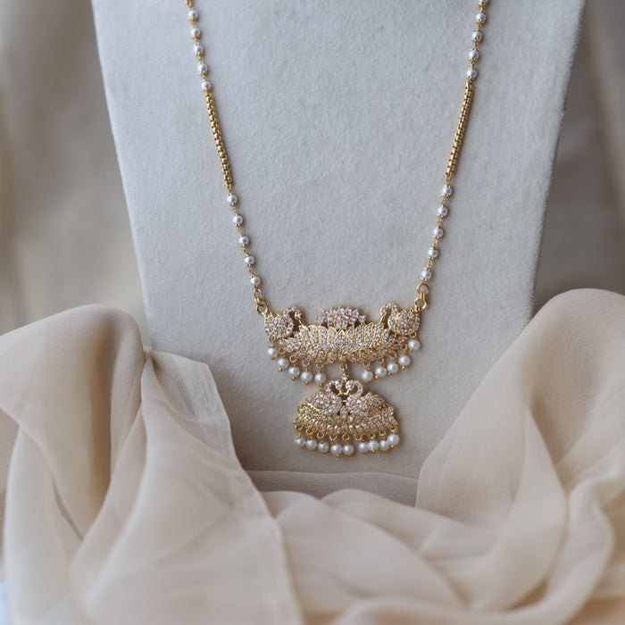 Heritage gold plated white stone pendant long necklace HP3455
