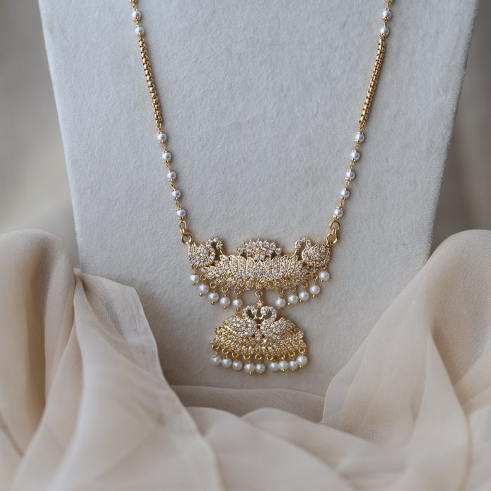Heritage gold plated white stone pendant long necklace HP3455