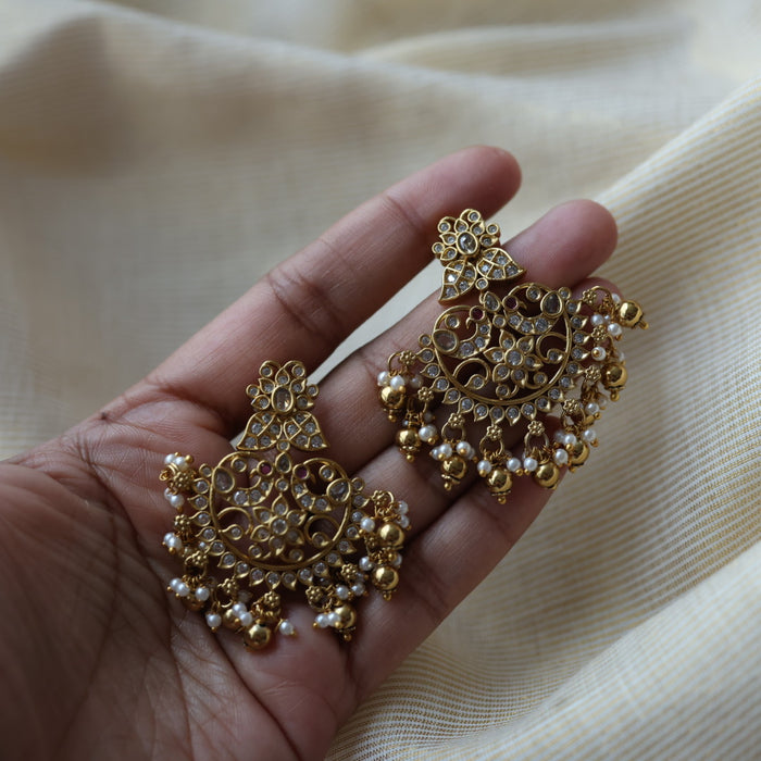 Antique white stone drop earrings  AD4711