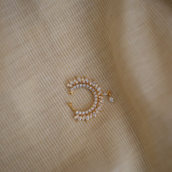 Heritage white stone gold plated nosering HN00124