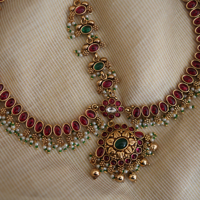 Antique ruby green stone three side tikka design tikka AT02122