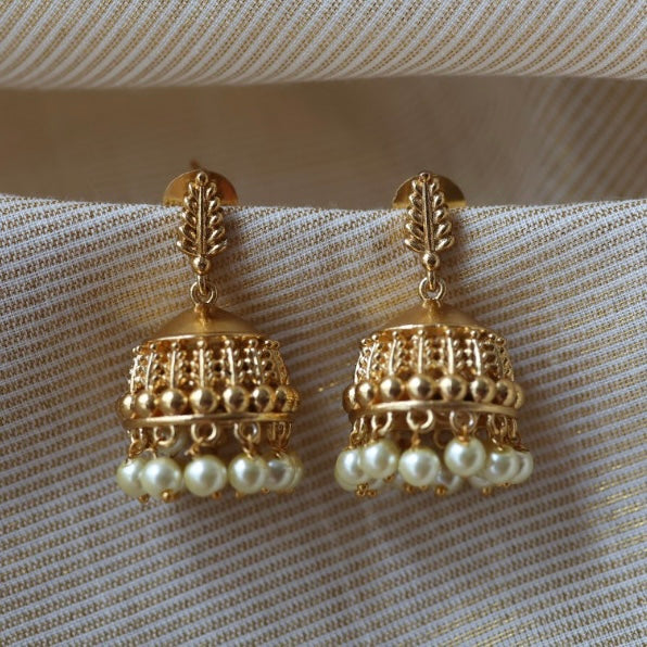 Antique gold and pearl jumka earrings AJ00123
