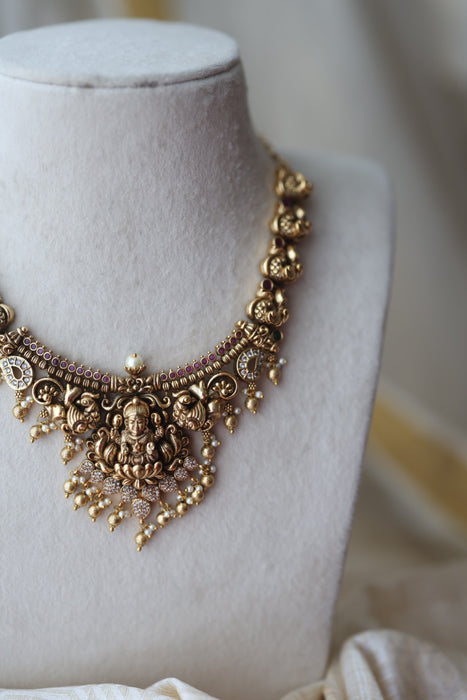Antique temple design short necklace with earrings  G672