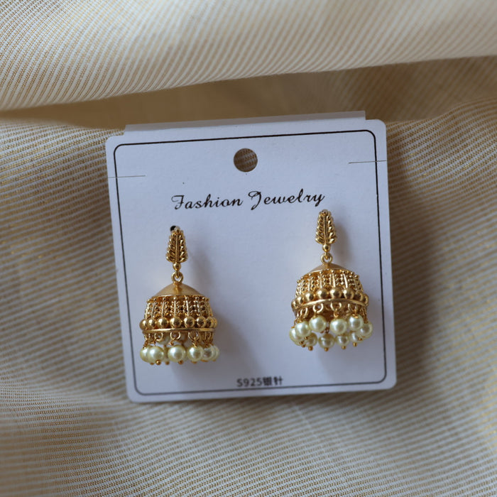 Antique gold and pearl jumka earrings AJ00123