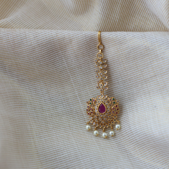 Antique ruby green white stone studd earrings and tikka  AS4723