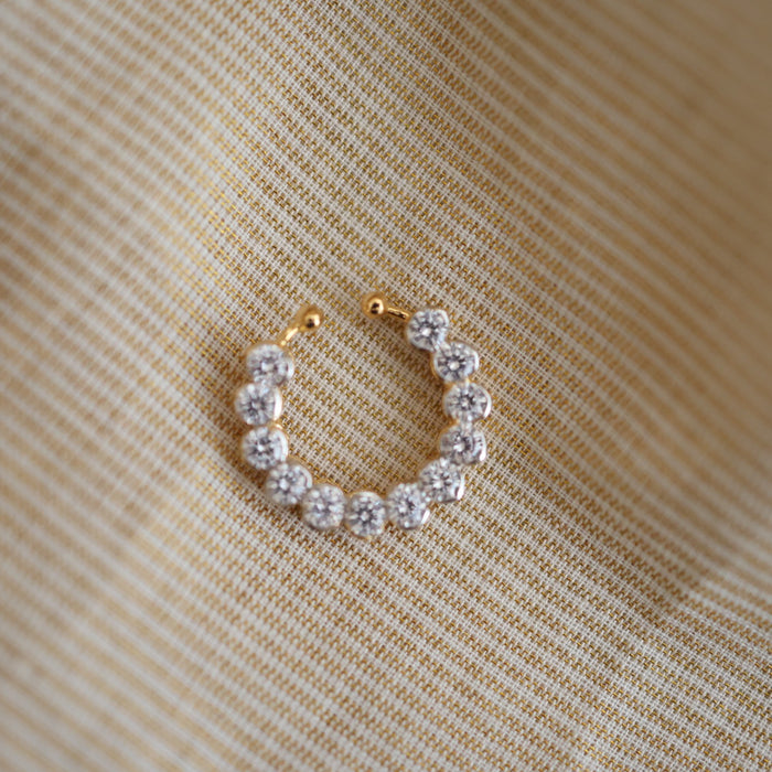 Heritage white stone gold plated nosering HN00127