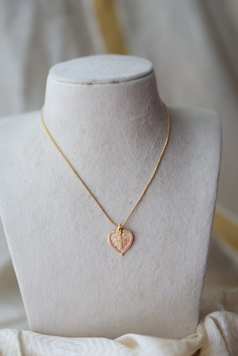 Heritage gold plated short chain H0250