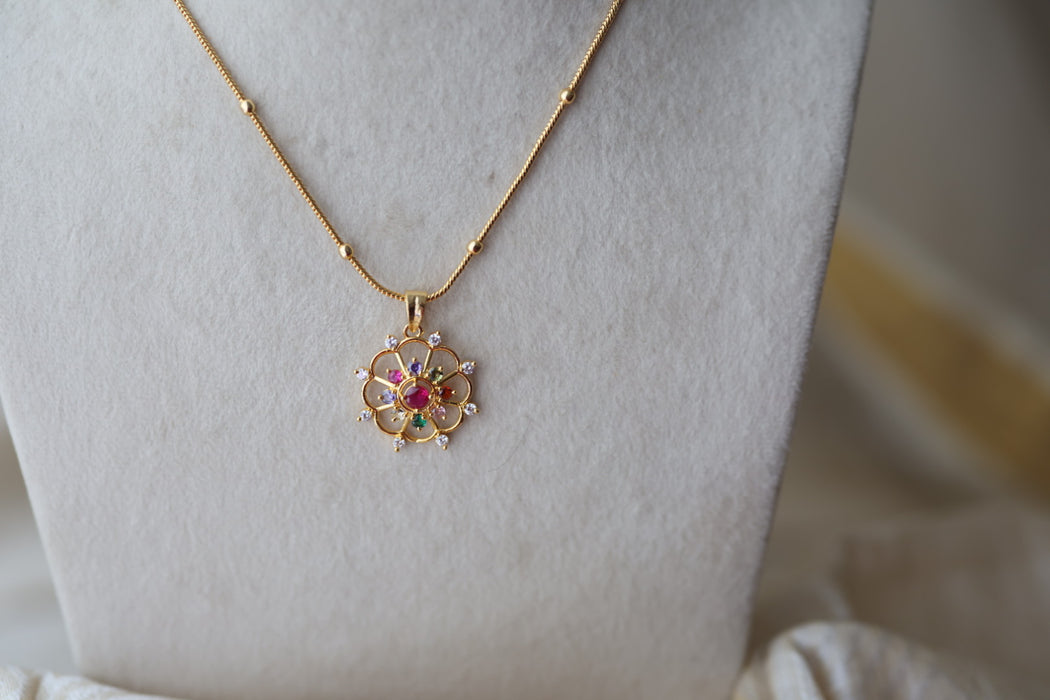 Heritage gold plated pendant short chain HC2512